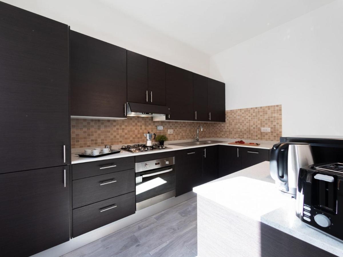 The Best Rent - Spacious Apartment Near Roma Termini Station Экстерьер фото