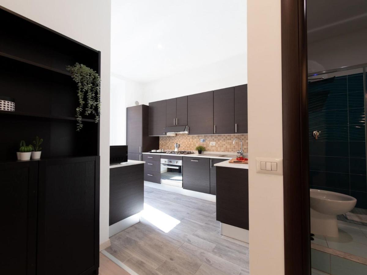 The Best Rent - Spacious Apartment Near Roma Termini Station Экстерьер фото
